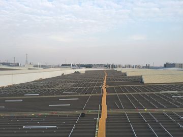 Ein guter Preis. Metall-PV-Sonnenkollektor-Dach-Montage-System-Klammern gestalteter Eisen-Blatt-Edelstahl Online