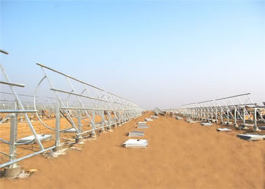 Ein guter Preis. Saisonsolargrundberg-Systeme, Bogen-Neigungs-Winkel-Zellstruktur-justierbarer Sonnenkollektor-Berg Online