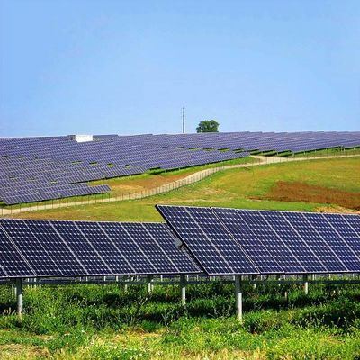Ein guter Preis. Sonnenkollektor-Grundmontage-Systeme geriebener Betriebsstapel des Edelstahl-SUS304 Online