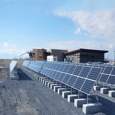 Ein guter Preis. angepasste Tilt Angel-Solarplatte Bodenmontage-Gittergebundenes Solarsystem Online