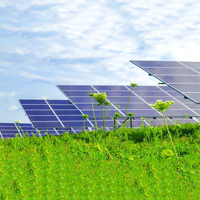 Heißes Bad-galvanisierter Stahlsonnenkollektor-Grundmontage-Systeme geriebener Betriebsstapel