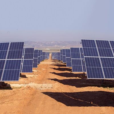 Ein guter Preis. Natürliches photo-voltaisches System-heißes Bad galvanisierte Sonnenkollektor-Boden-Schienenplatten der Stärke-0.5mm -15mm Online