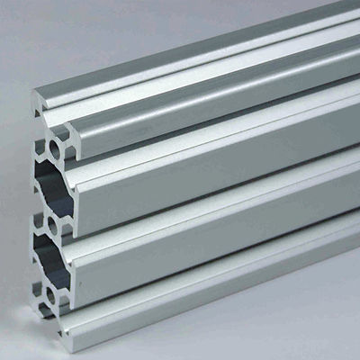 Ein guter Preis. Anodisierte Aluminium-Extrusionsbahnen für die Montage von Photovoltaikmodulen Online