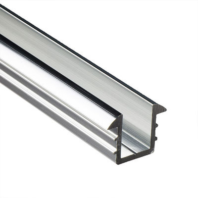 Ein guter Preis. Der heiße galvanisierte 40-100 Millimeter kundengebundene U Strahl galvanisierte Stahlprofil-Stahl-Kanal Online
