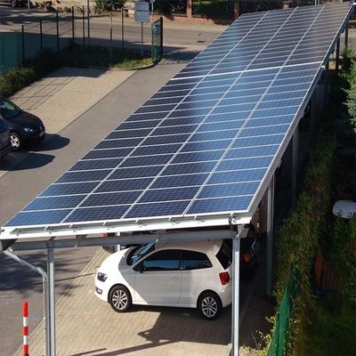 Heißes Bad-galvanisierter Wohnsolarautoparkplatz strukturiert auf weg Gitter