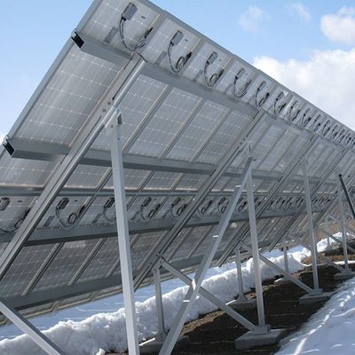 Hot Dip Galvanized Steel Aluminium CY Solar Photovoltaic Ground Mounting System (Solar Photovoltaik-Bodenmontage-System aus Stahl und Aluminium)